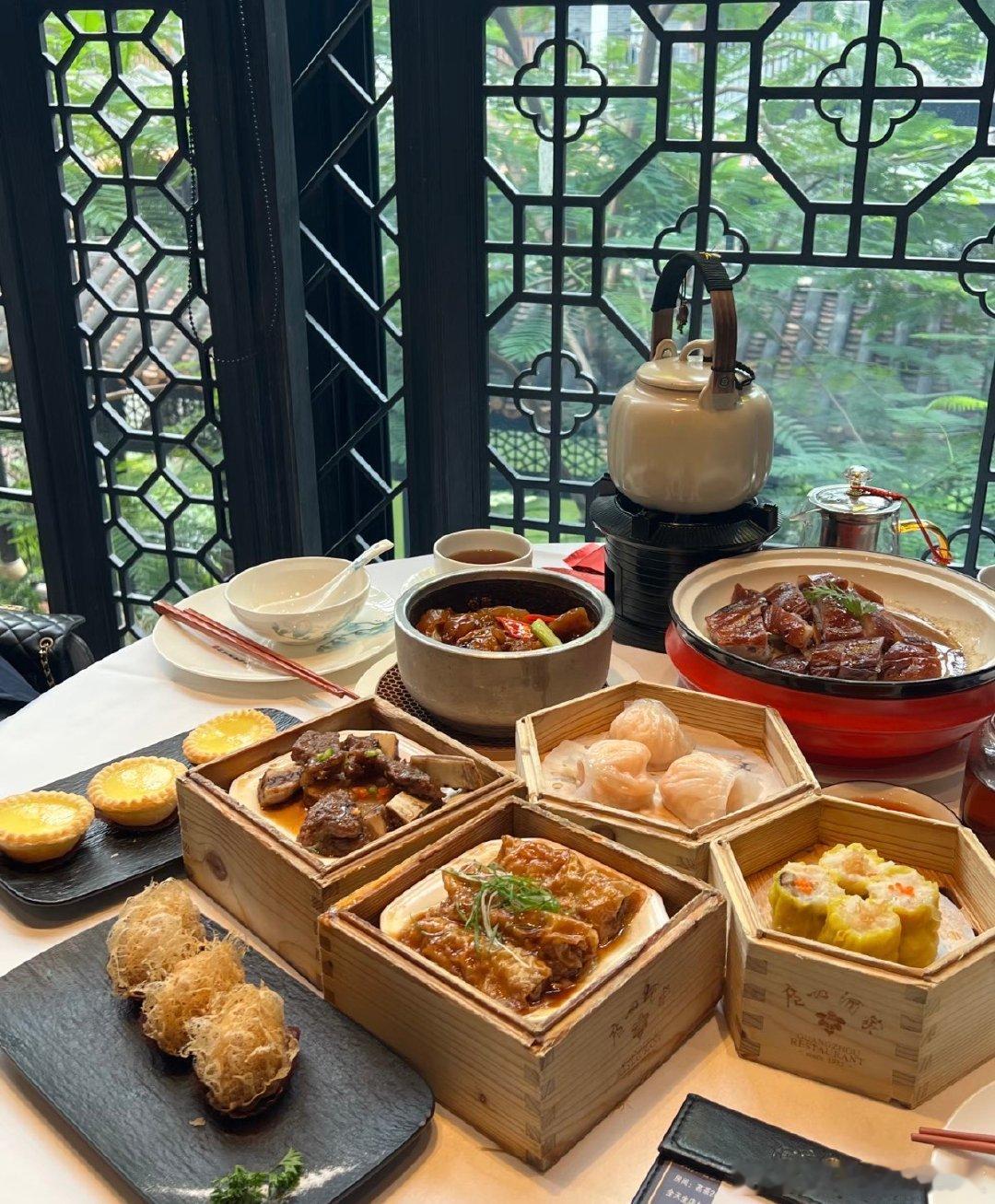 广东早茶得到了史诗级加强，因为美加墨世界杯大部分时间都在北京时间的早上，啤酒厂盼