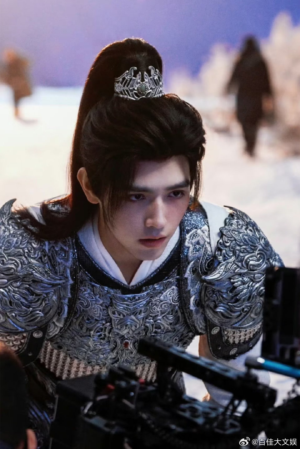 陈飞宇白日提灯状态 看了陈飞宇新剧，这状态绝了呀！打戏拳拳到肉，把踏白军统领的霸