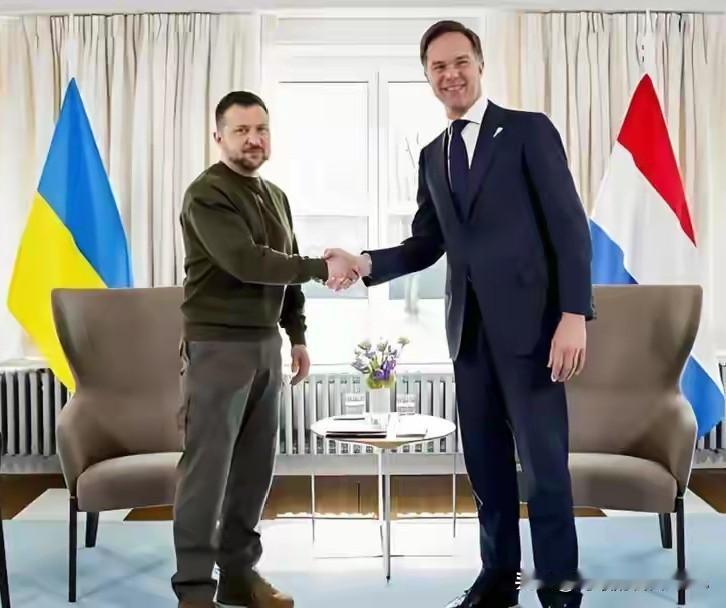 泽连斯基：中国有点不听话，需要美国出手了！


话说，这位总统先生哪里来的胆子，