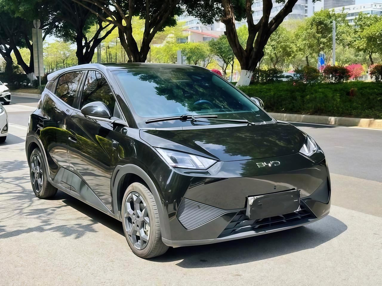 海鸥 2025款智驾版405KM飞翔版，7个月6500公里，现在卖约6.1万—7