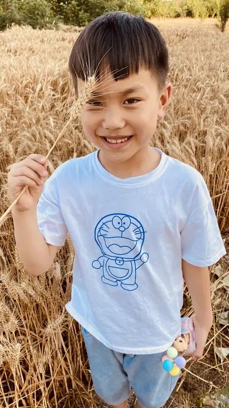 你们有什么露营的趣事想要分享吗? 上次夏日去混子河露营超有趣！我们一大家自驾四十