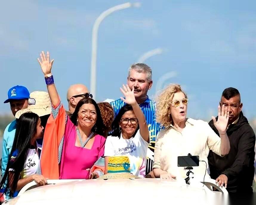 委内瑞拉这次是真的要跟美国“掰一掰手腕”了。
4月19日，代总统罗德里格斯正式签