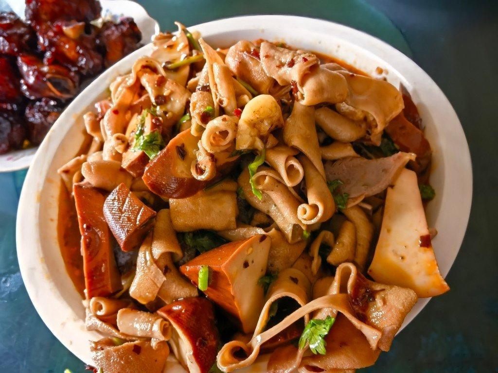 一直没明白，为啥麻辣鹅成特色菜了 