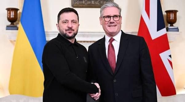 乌克兰正与欧盟谈判，争取获得欧盟贷款用于购买英国武器。

据彭博社报道，英国和欧