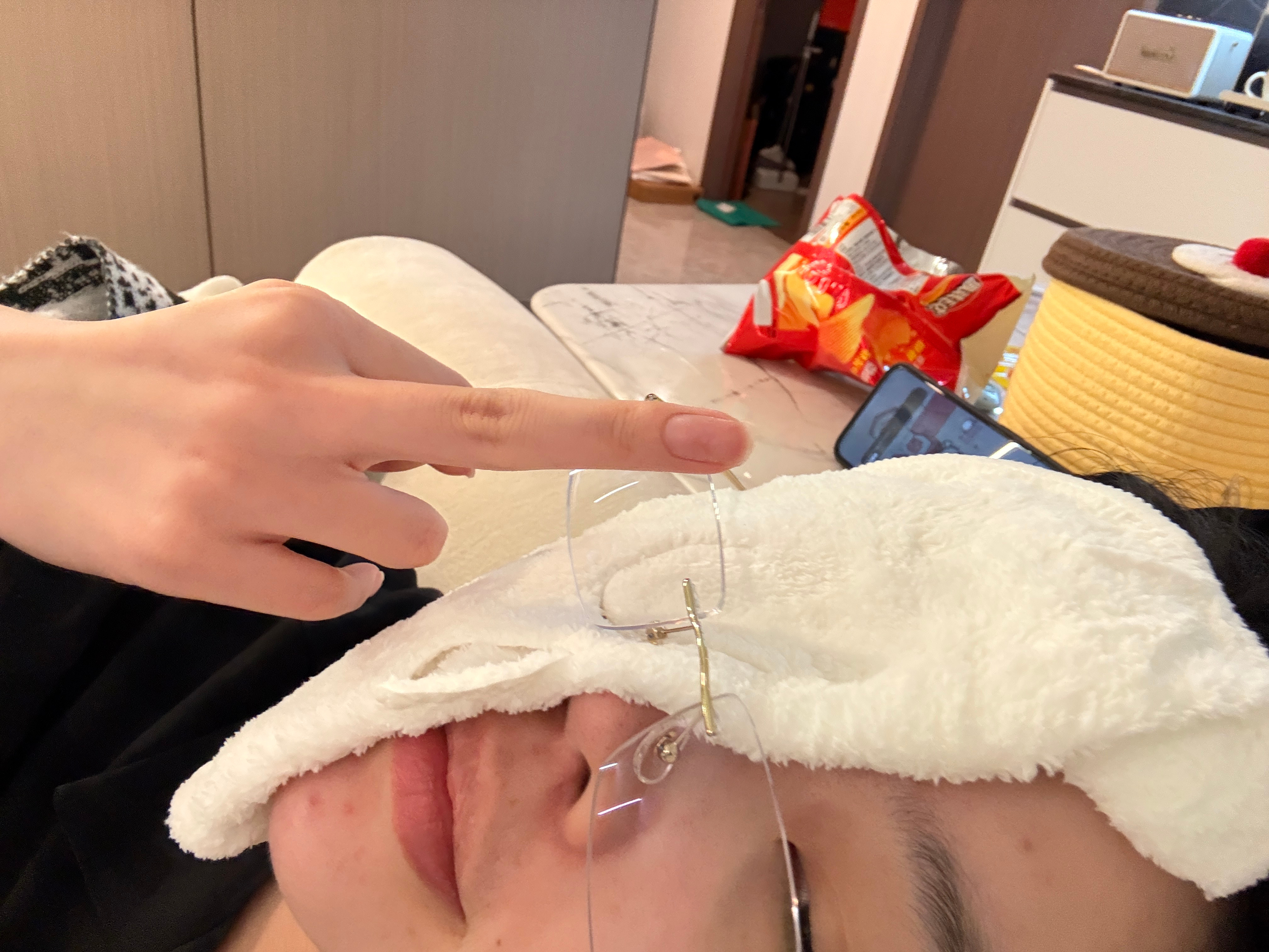 我恨麦粒肿 纯耽误事儿[淡淡的] ​​​