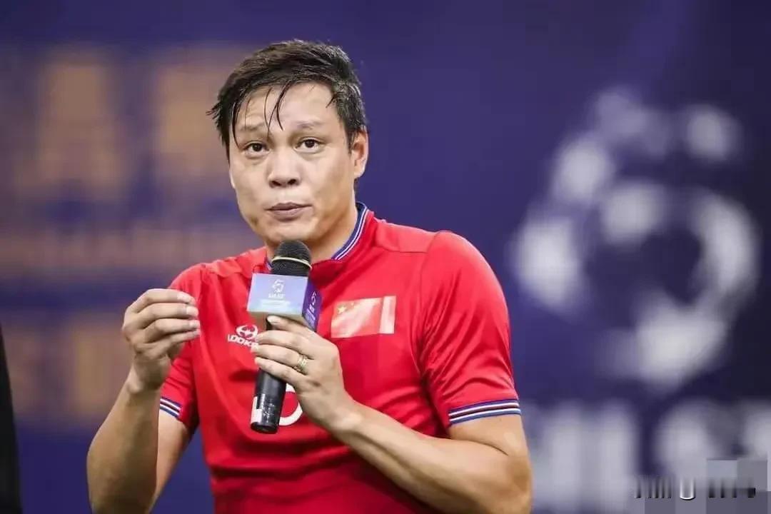 终于赢了！这是艰苦的胜利，这是重要的胜利！

中国男足终于扬眉吐气了一把，以2: