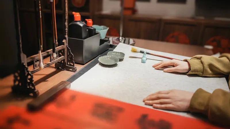 明明白白不明白/真真切切不真切
忙忙碌碌不忙碌/曲曲折折不曲折