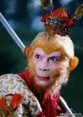 为啥孙悟空大闹天宫明显是失败了，取经路上那些有名有姓的大仙一口一个大圣？

首先