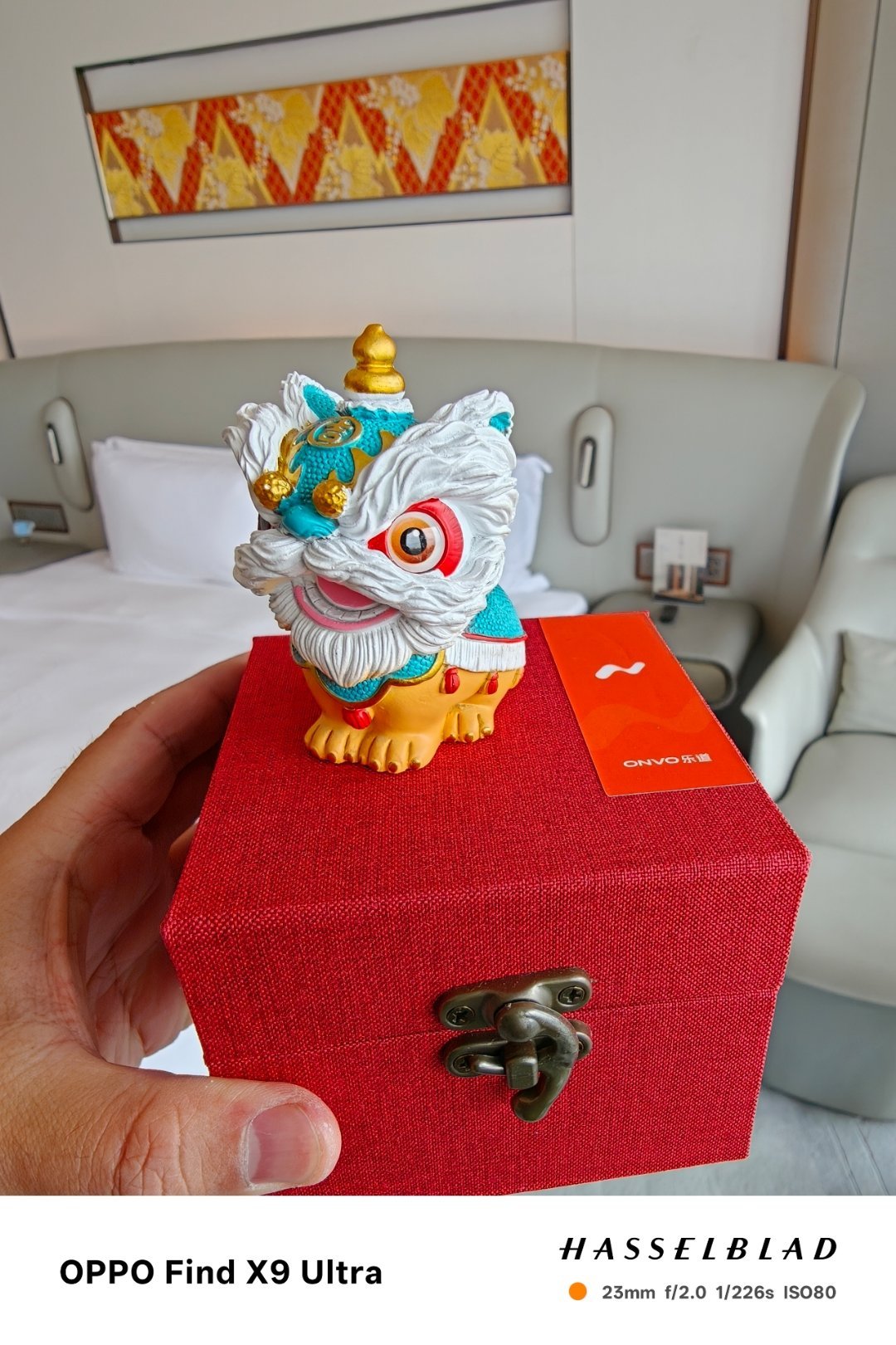 这个舞狮摆件敲可爱！今天会有什么更多惊喜呢？新能源汽车 广州·广州国际生物岛