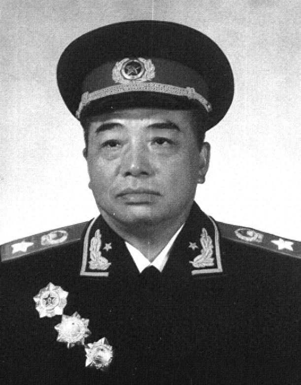 53年陈毅与彭老总大吵一架，陈毅：支持你没问题，可谁来支持我？
1953年7月的