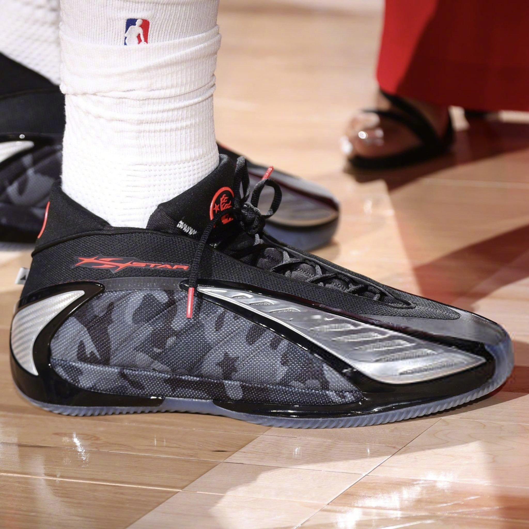 NBA鞋视角 Hellstar x adidas AE 2实至名归，恭喜华子获得