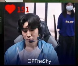 咋回事？[哆啦A梦害怕][哆啦A梦害怕]shy哥实时心率直飚150！shy哥两把