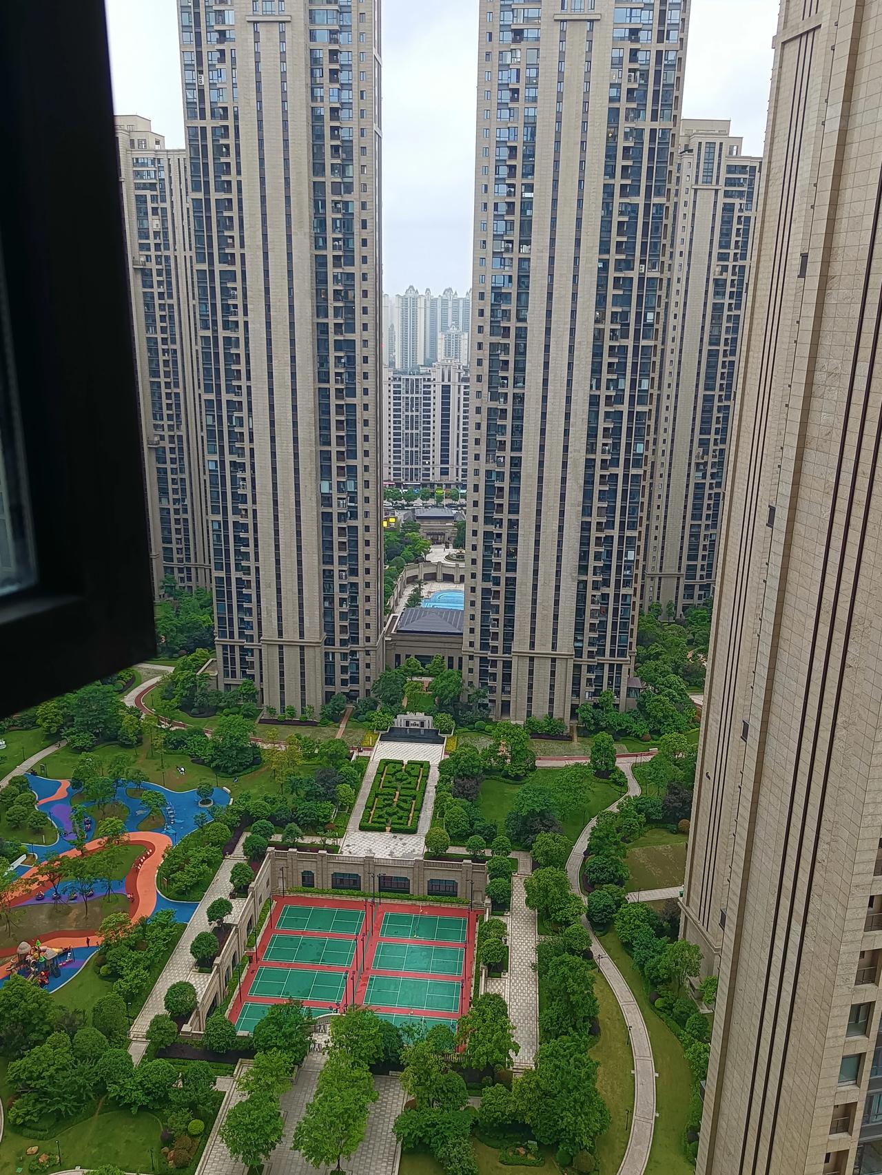 好的投资人一定有一个健康的身体，每天绕小区跑半小时左右。价值投资者要具备如下素质