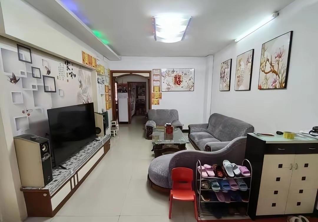 15万亿重磅投入！当下卖房等于白白让利
 
如今打开各类资讯平台，城市更新相关消