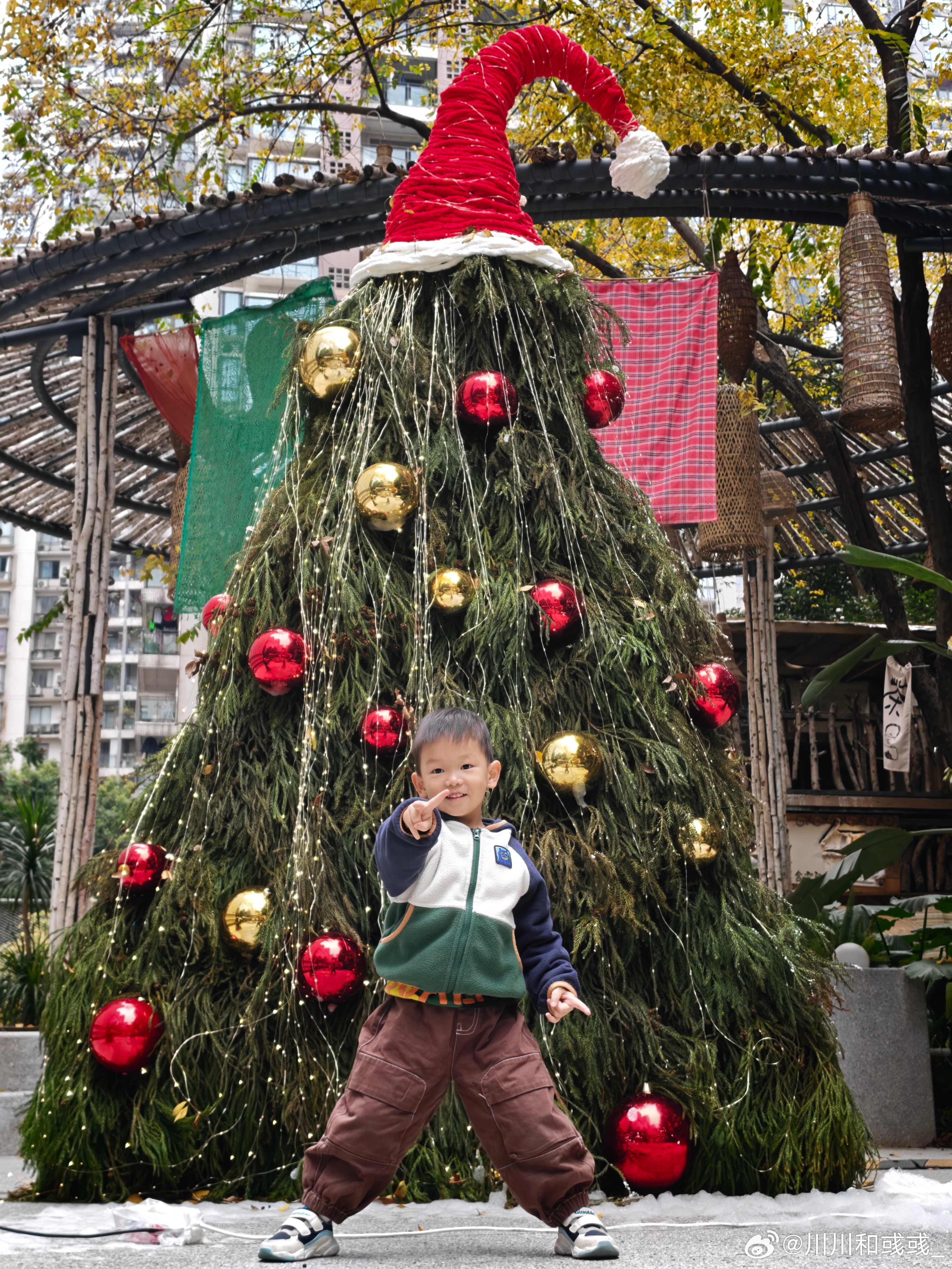 话说，今天大家过平安夜吗？