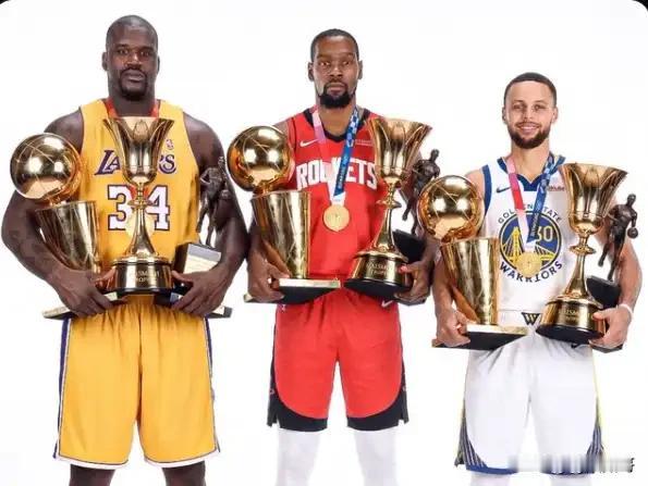 NBA同时拿到常规赛MVP，总决赛MVP，世界杯冠军，奥运会冠军的球员只有这三位