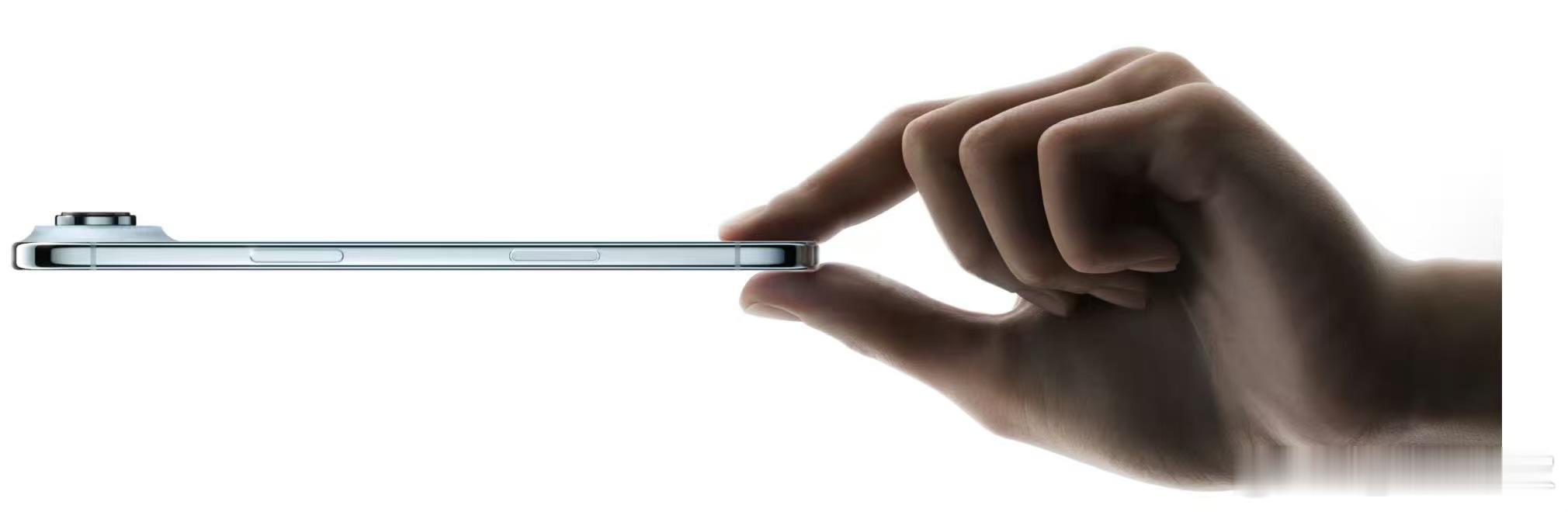 论捏手机🤏，还是三星严谨！你看看这三折叠 西安