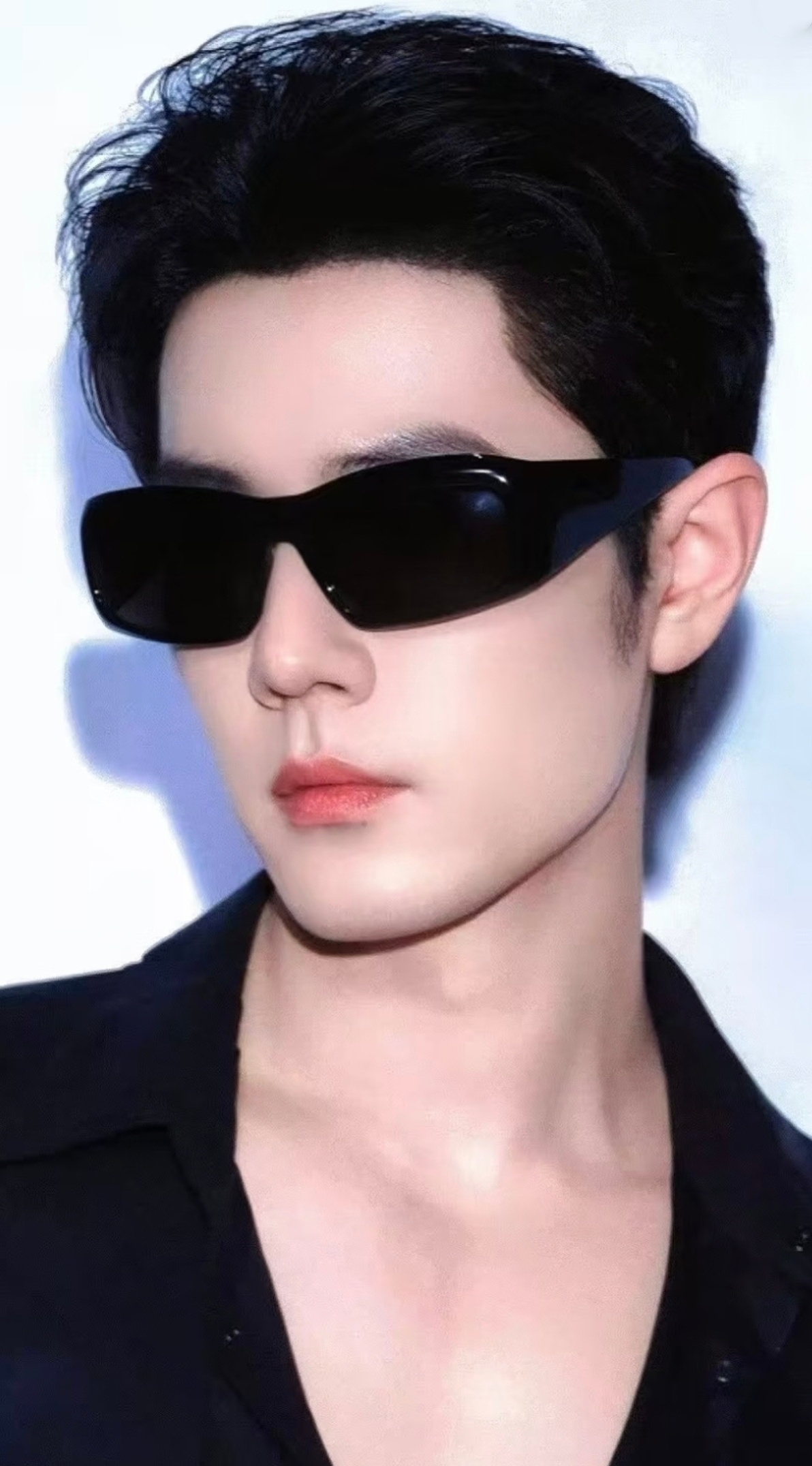 大清早被帅晕了！！！