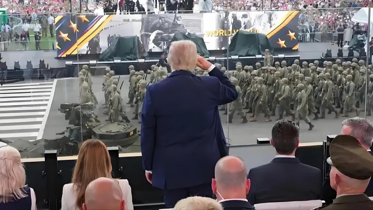 上强度，把国防部改为战争部。

特朗普在与李在明会晤时表示，美国在1789年成立