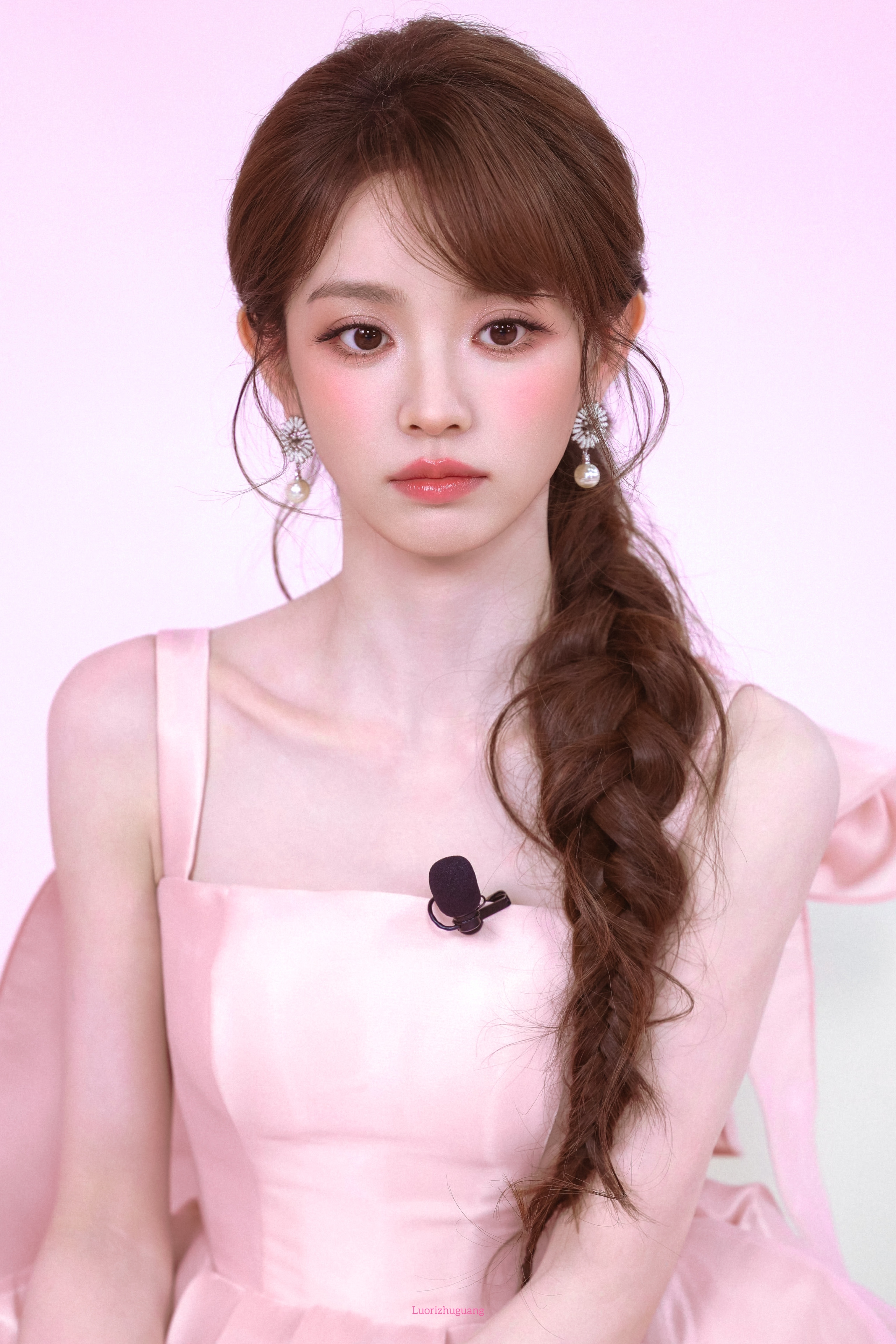 田曦薇＊🎀 ​​​