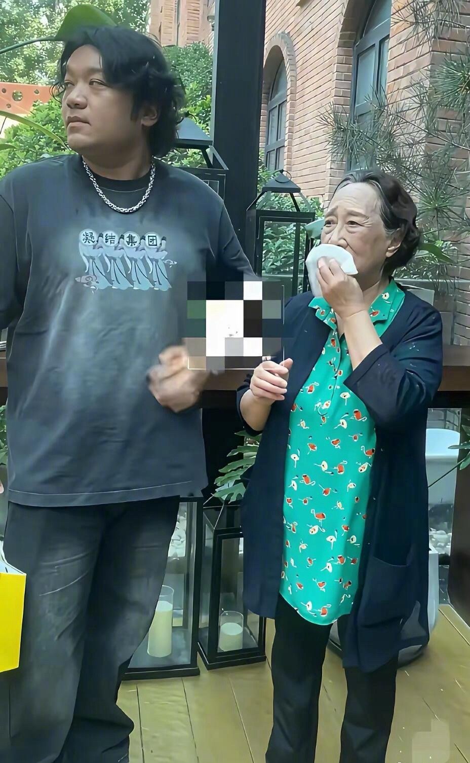 《家有儿女》的小雨和姥姥见面了，小雨变大雨了哈哈哈哈哈 ​​​