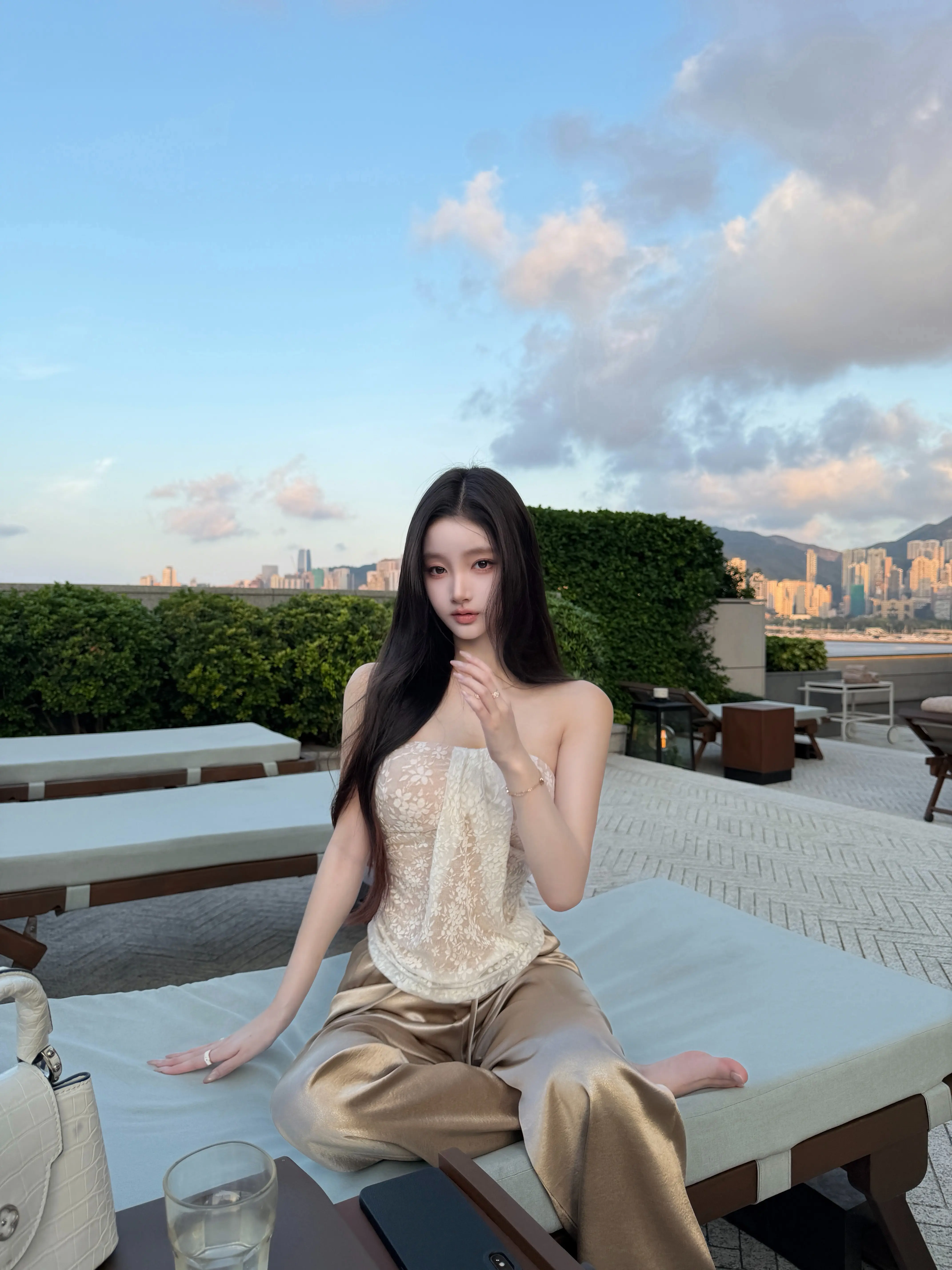 人会在夏天重新靠近自己的生命。