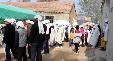 告诉大家一个重要消息，2026年3月30号起，全国要实行新的殡葬制度了。

新修