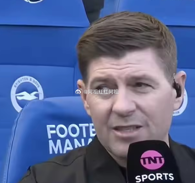 图赫尔公布了英格兰队在世界杯前最后一个国际比赛日的35人名单，本赛季在皇马状态时