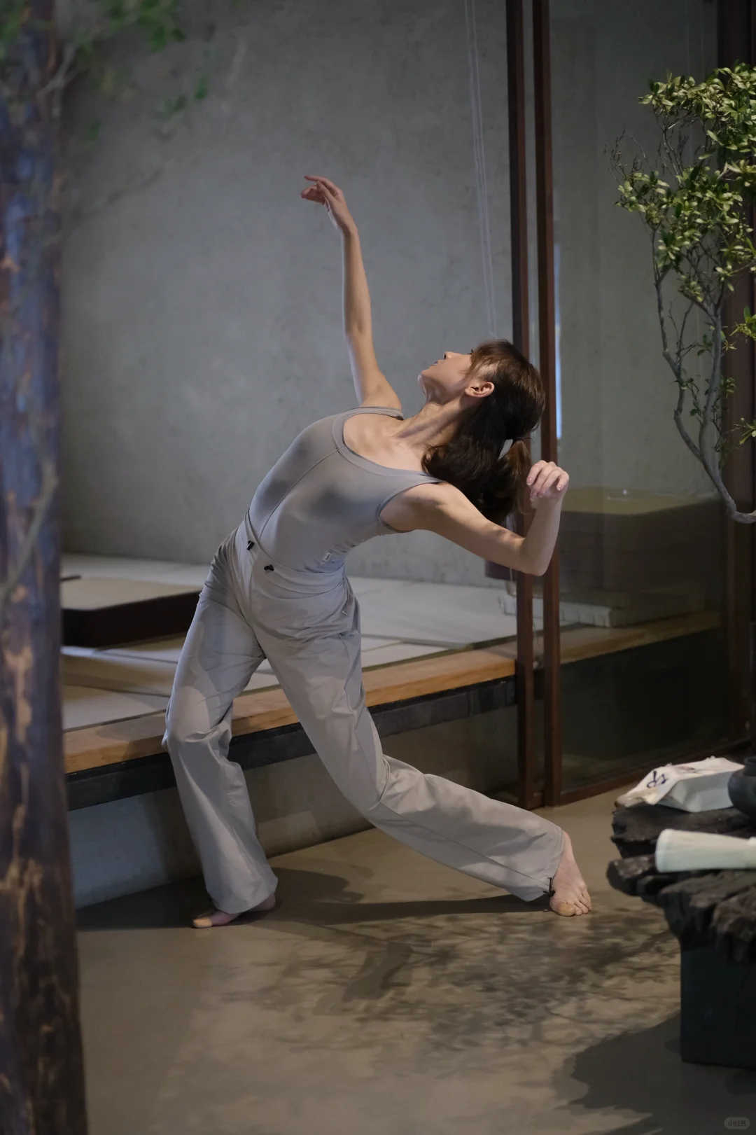 世界开始旋转，我开始舞蹈