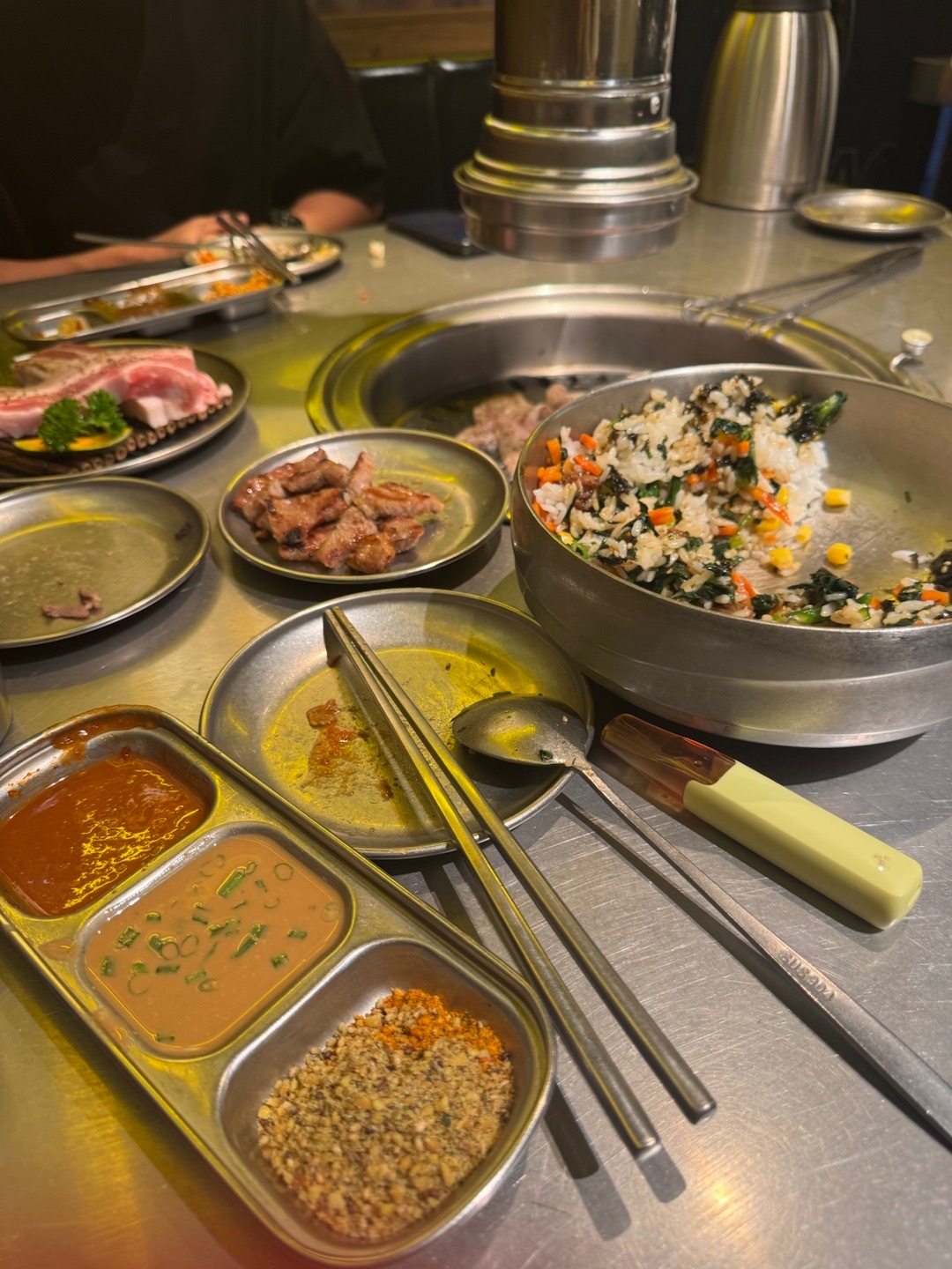 全是肉全是肉 不知道没人喜欢大口吃肉吗 ​​​