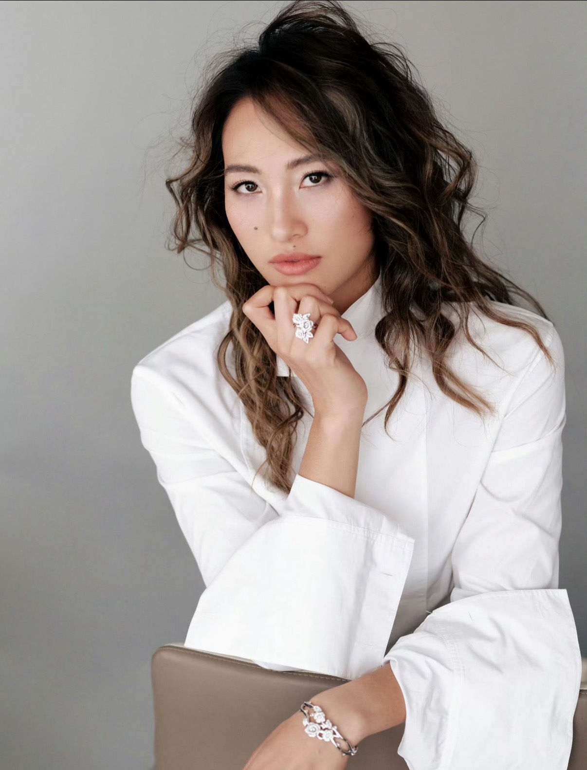 2025福布斯榜：高芙3300万美元居女运动员榜首仍不及男榜百，郑钦文2260万