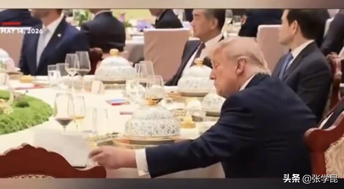 特朗普今天发文说：“中国有气派的宴会厅，美国也应该有！我们的正在建设中，进度比计