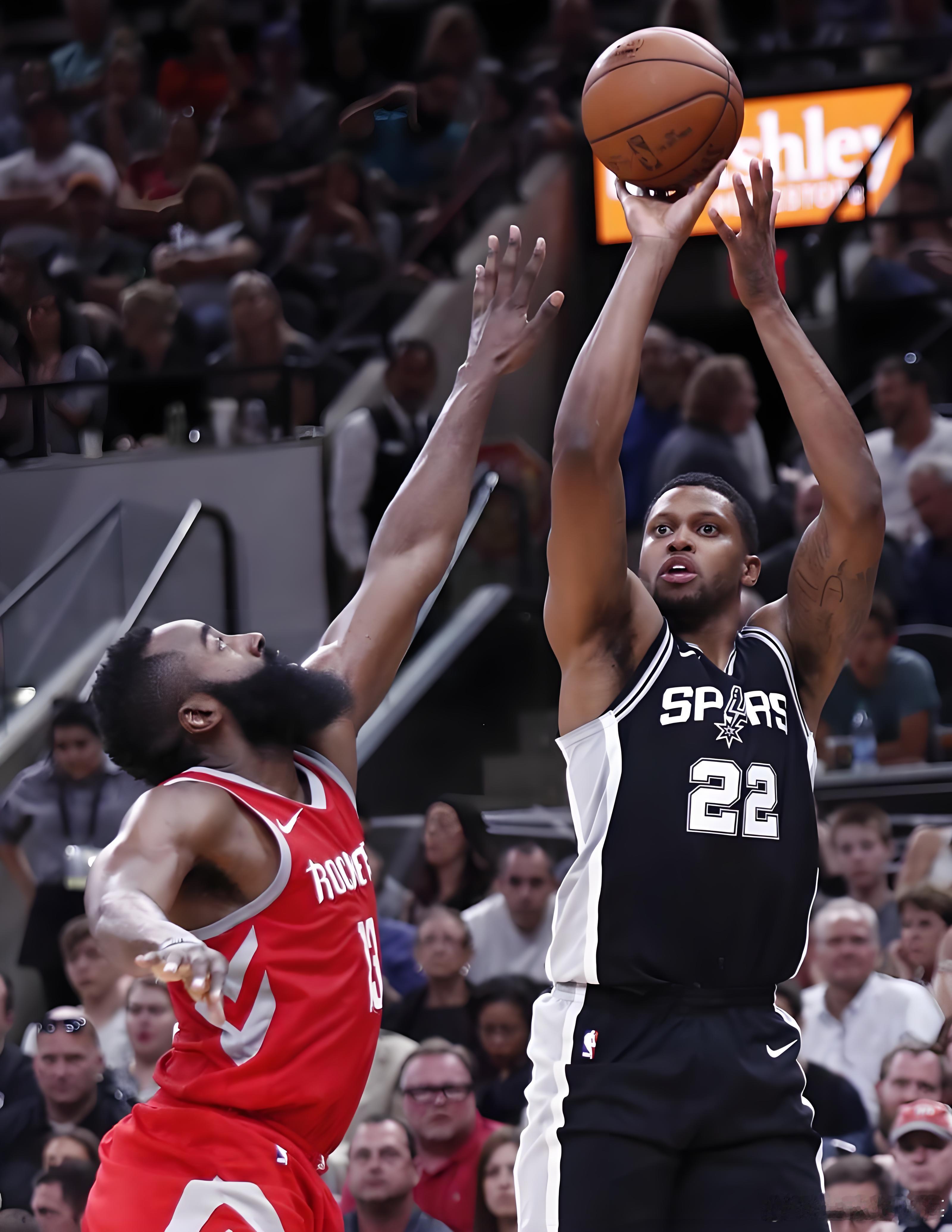 今日公开菜单篮球              NBA常规赛：马刺VS火箭让分推荐：