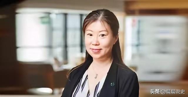 北京协和医院一位教授辞职后说：“协和辞职时，我存款就够活半年，但想着大不了回去开