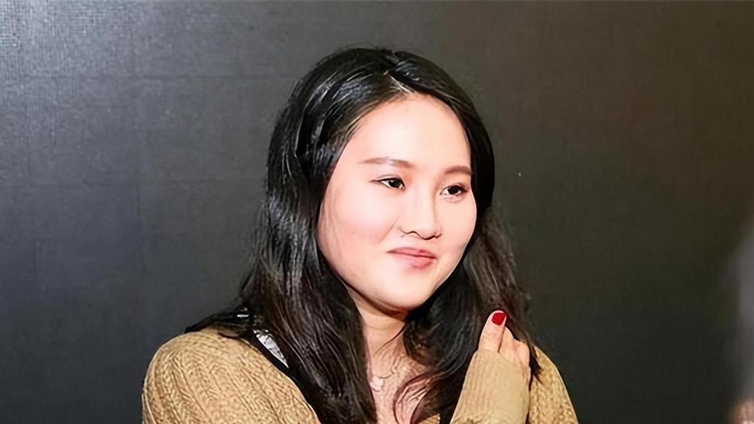 三岁被父母抛弃，舅舅靠修鞋养大，她拿五金成奥运冠军，里约看台亲妈现身却被淡然面对