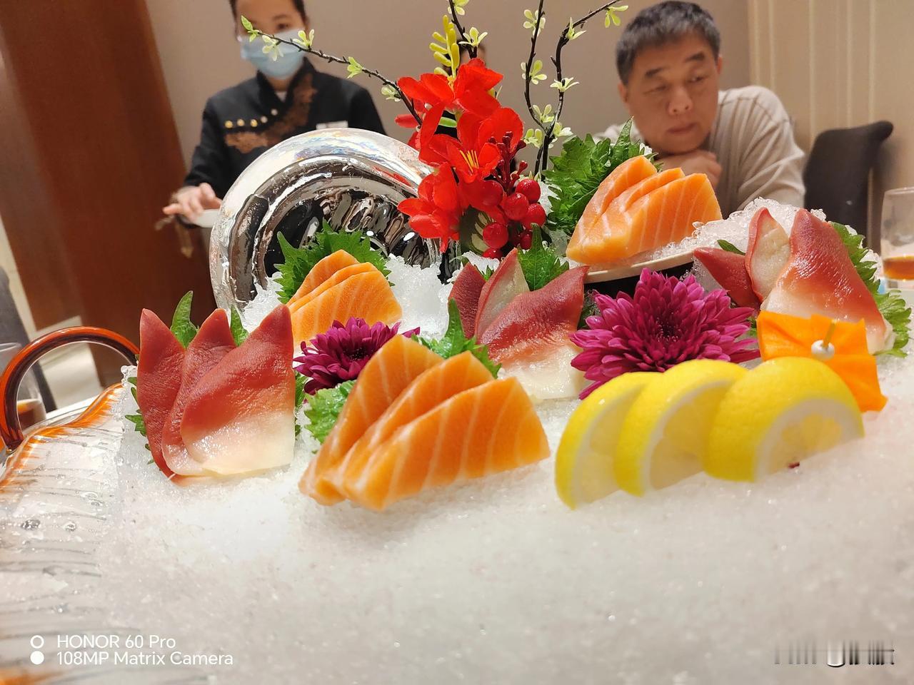 三毛，是我心中的传奇，特别欣赏他的敢作敢为，敢爱敢恨，为爱走天涯的勇气。
   
