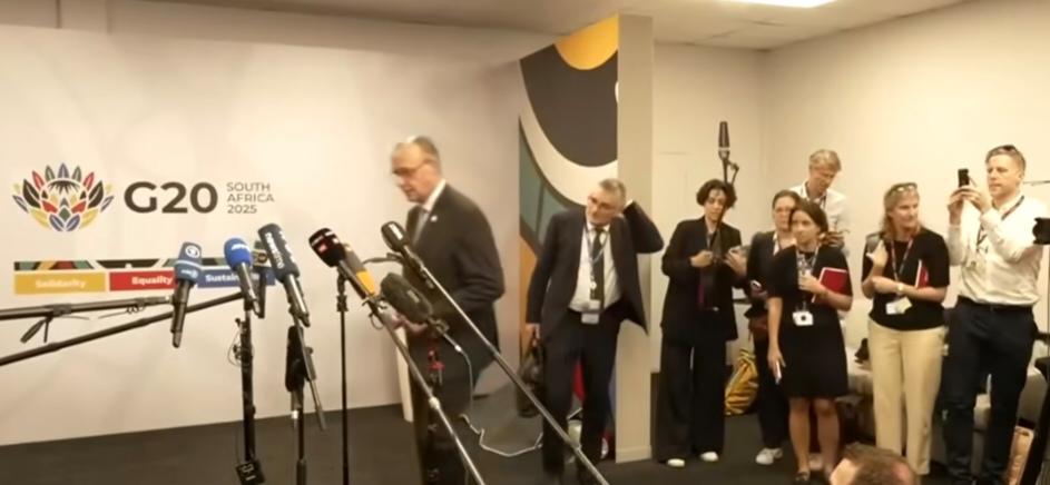 感觉二战的战败国要支棱起来！日本在亚洲整事，德国总理梅尔茨G20期间告知特朗普：