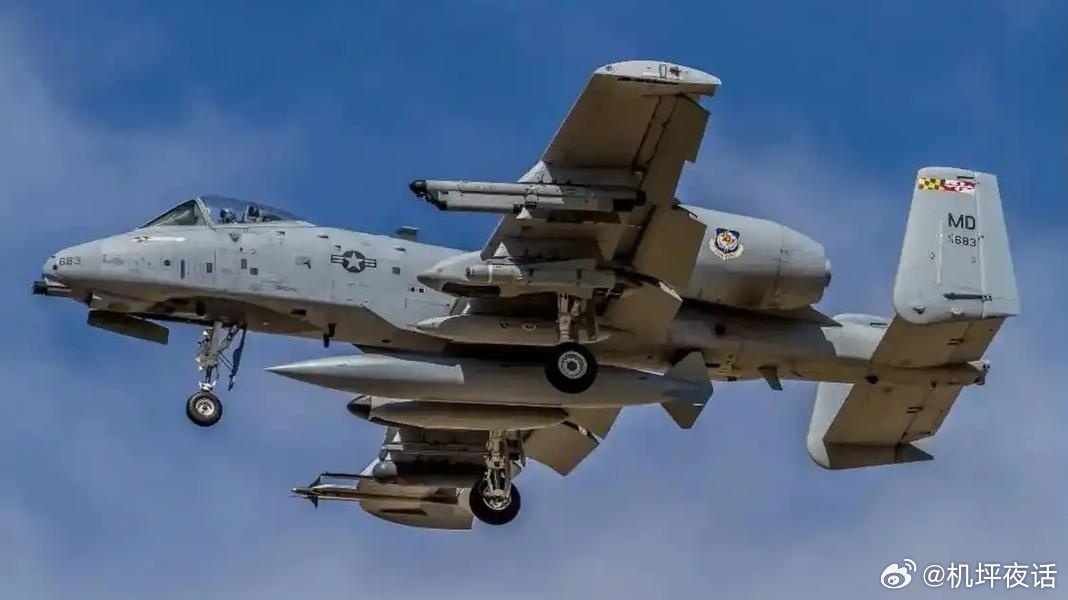 美F-15E飞行员一人获救一人失踪，另损失一架A-10攻击机据美国《纽约时报》消