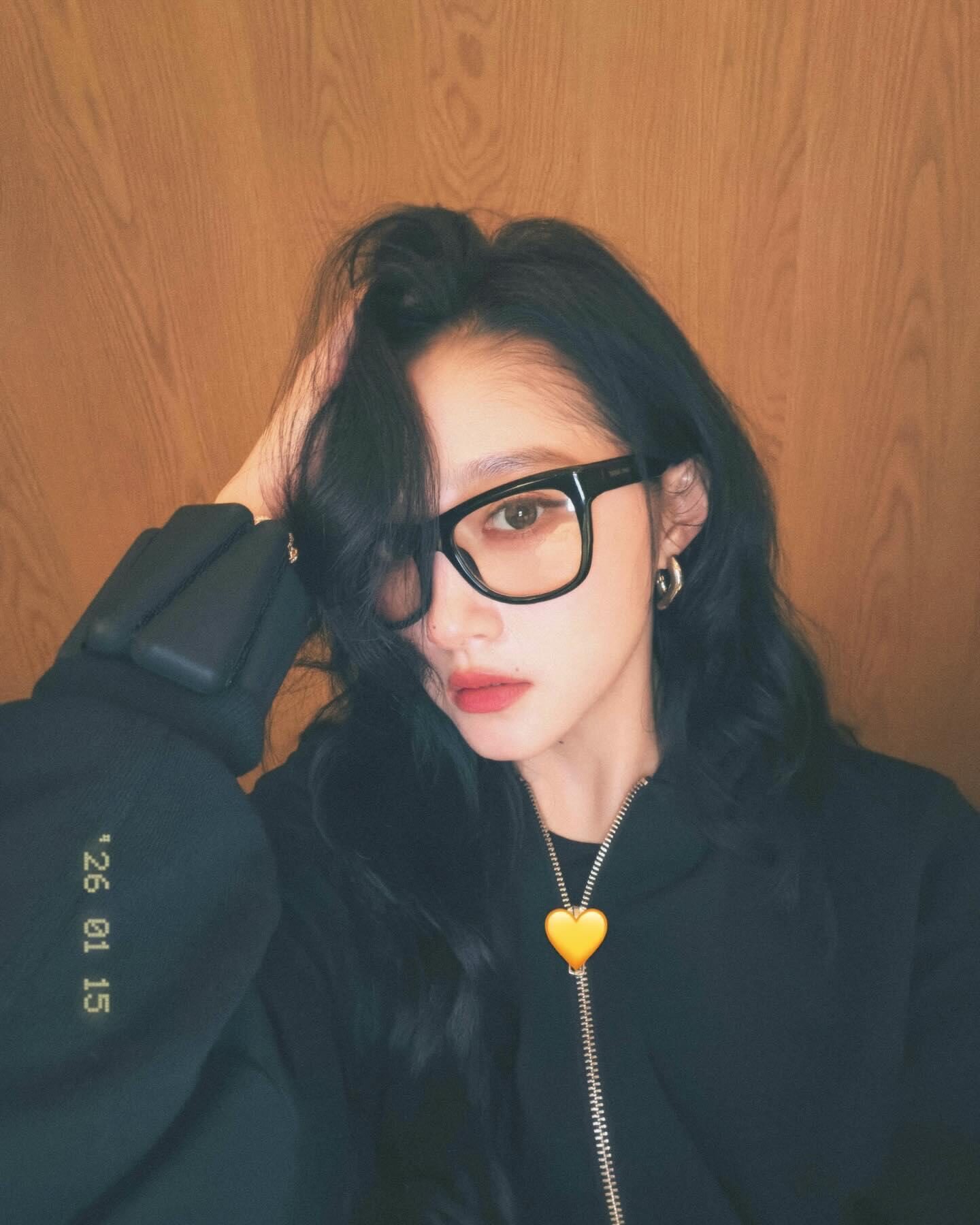 关晓彤ins更新关晓彤