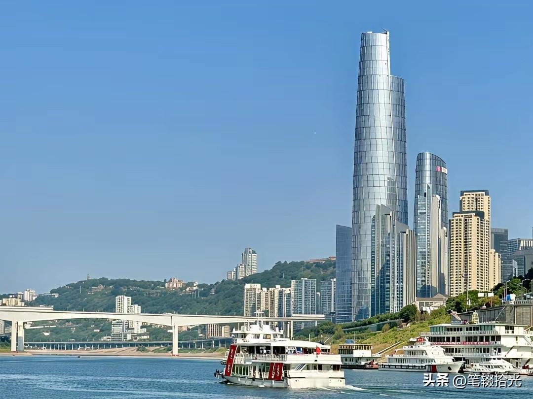 山城追光：重庆新能源装机破千万背后的集约智慧

彭水县靛水风电场并网发电的那一刻