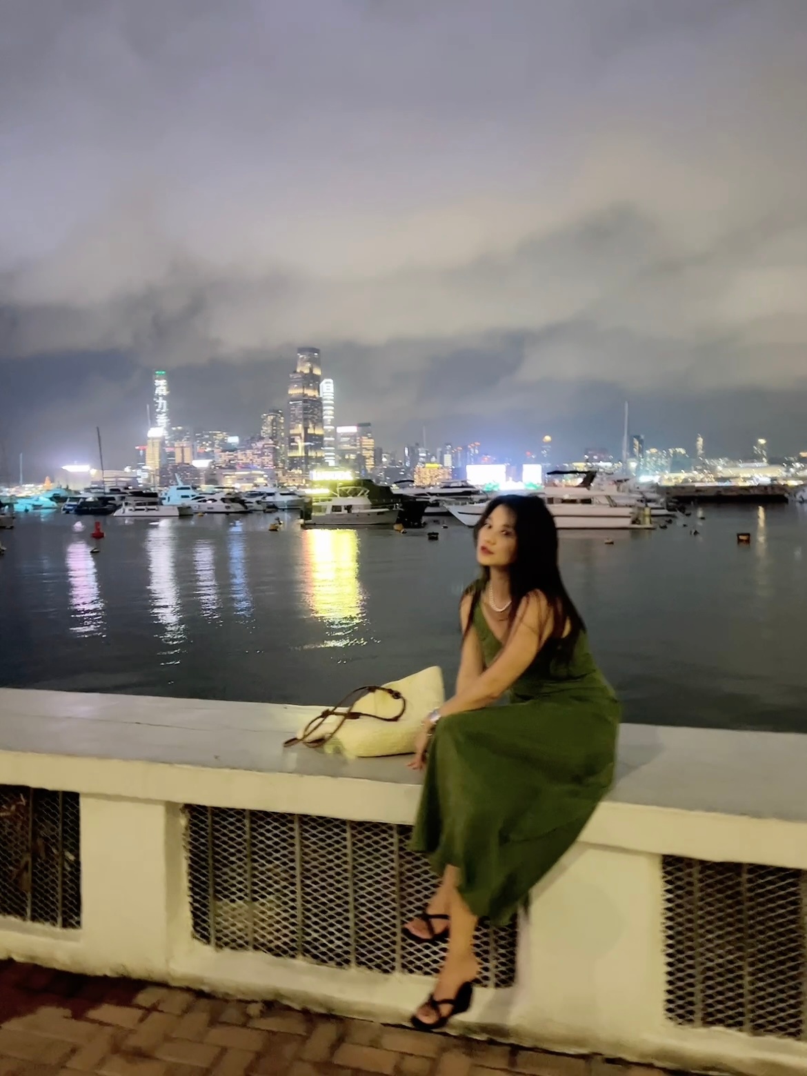 又长大一岁～这一年学会了多站自己少否定自己，对我来说特别重要～一年一年，成为更好