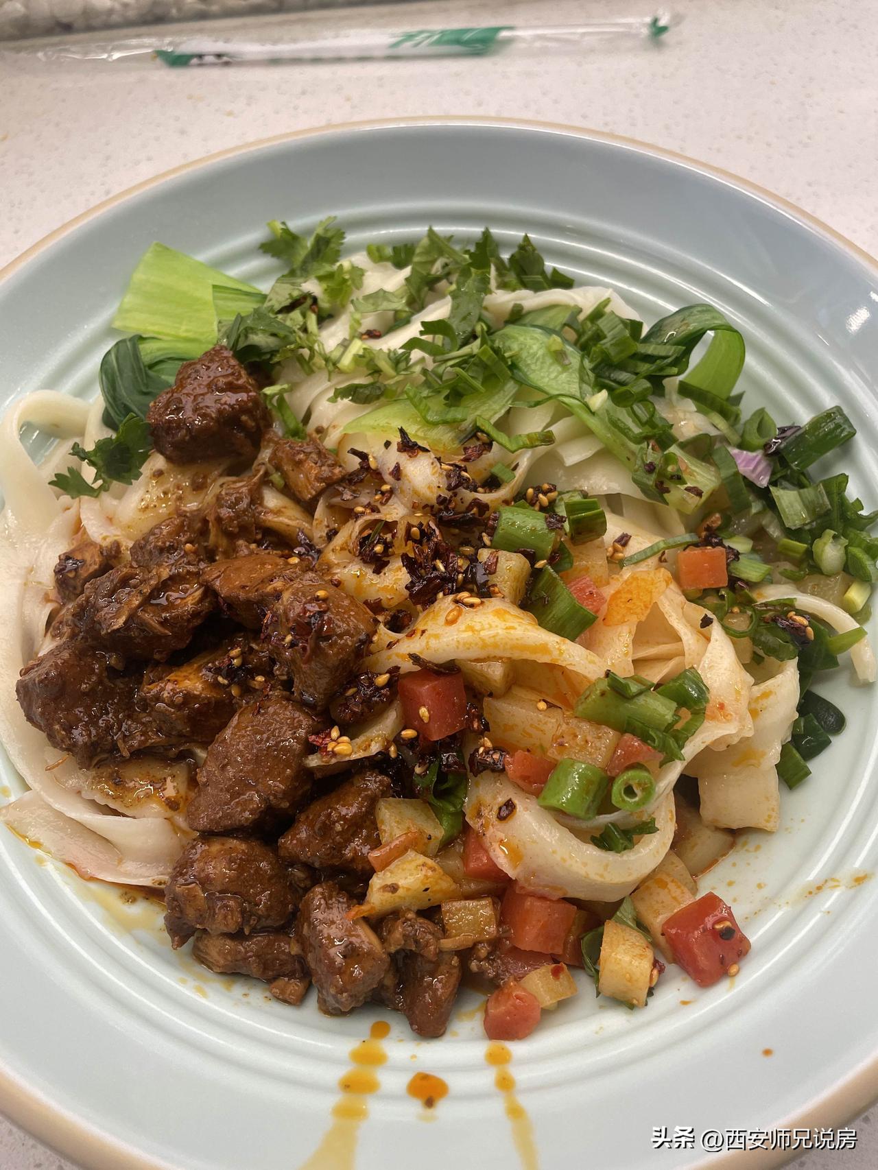 没人能理解陕西人一顿饭对面的偏爱[捂脸]陕西北方人