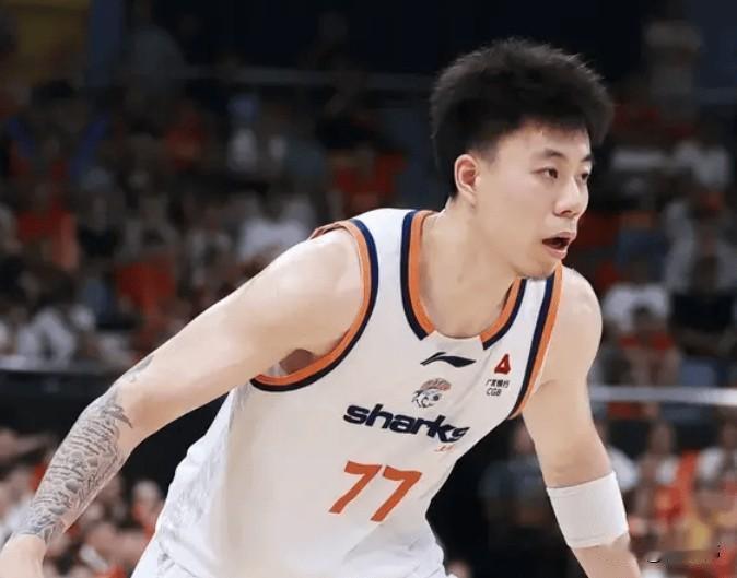 尽力了！弗格谈张镇麟：

“张镇麟很棒，不管情况如何，他总能展现斗志，这是他的特
