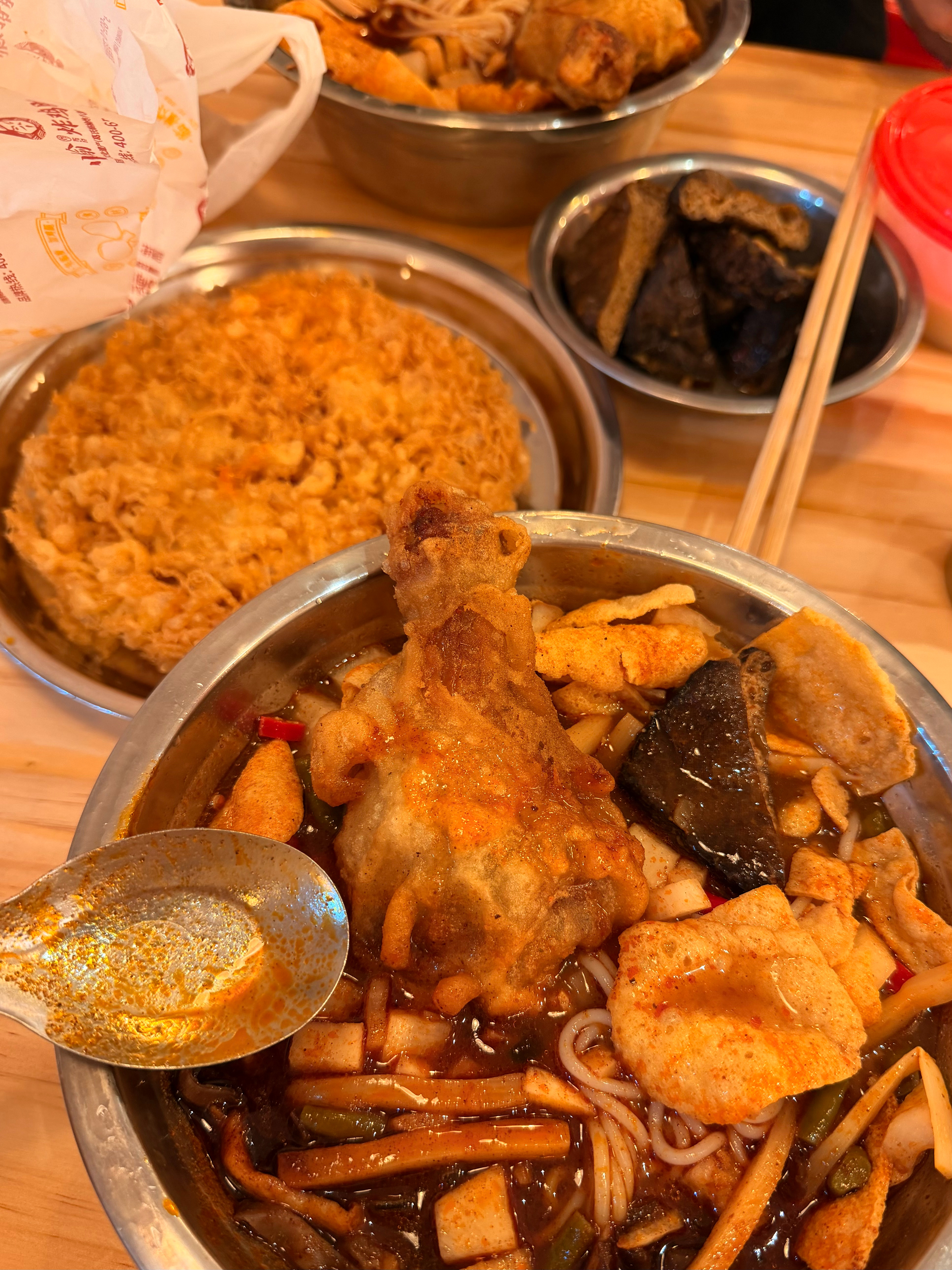 炸鸡腿搭配肥姨妈好好吃[点赞][点赞]超级鲜[点赞][点赞] ​​​