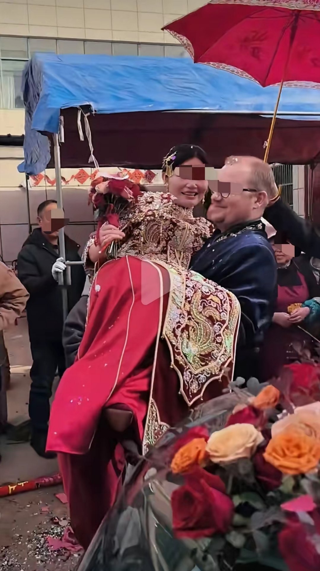 跨国婚姻：嫁给一个“爷爷辈儿”的外国人。没说的，这绝对就是爱情的力量！ 