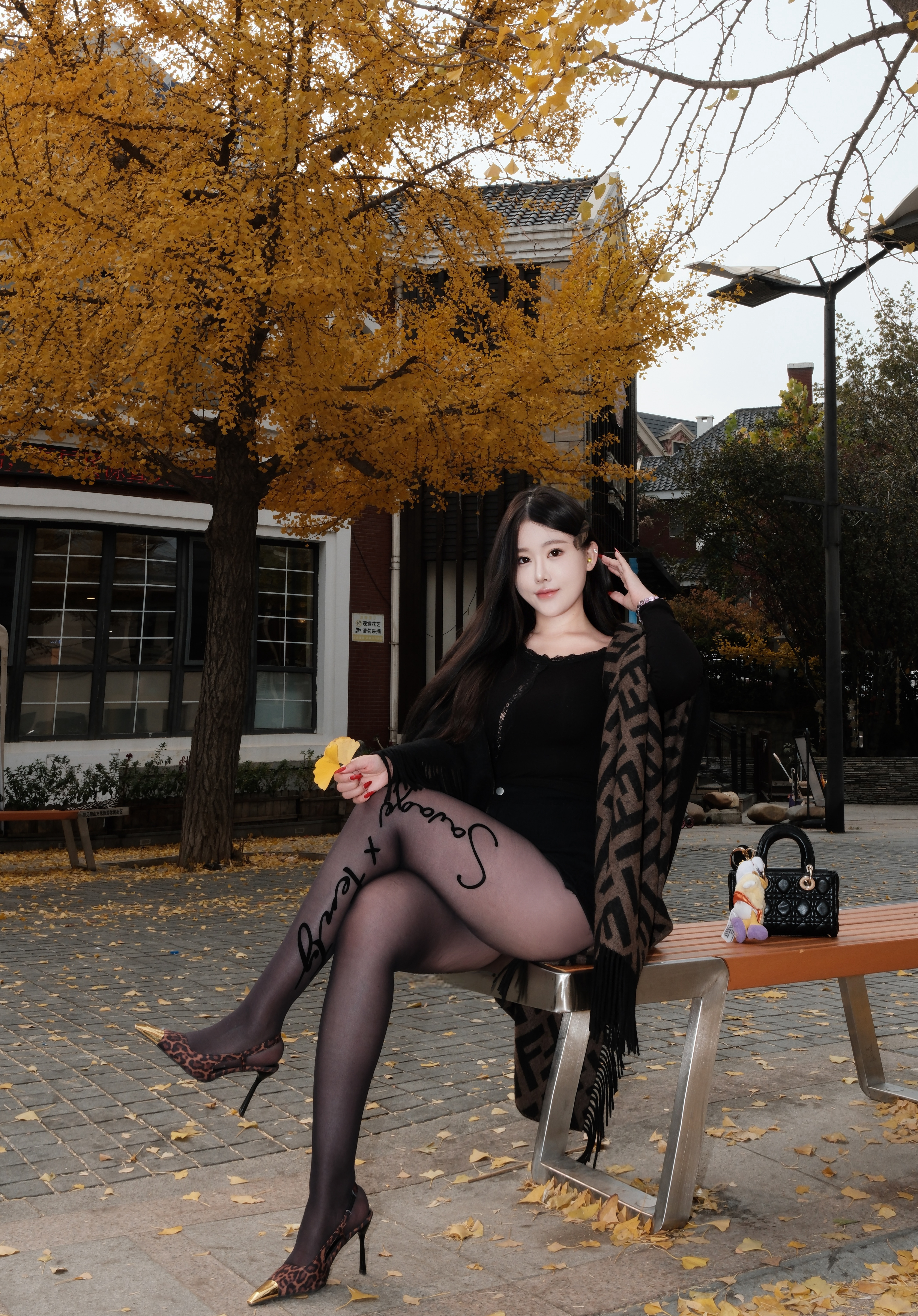 你的气味顺着冷空气进入我的大脑，我好像闻到你了🌬️ ​​​