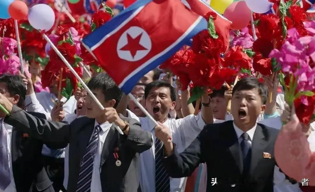 11月14日，高市早苗发表希望见到金正恩的言论，并表示会与朝方保持密切联系。朝鲜