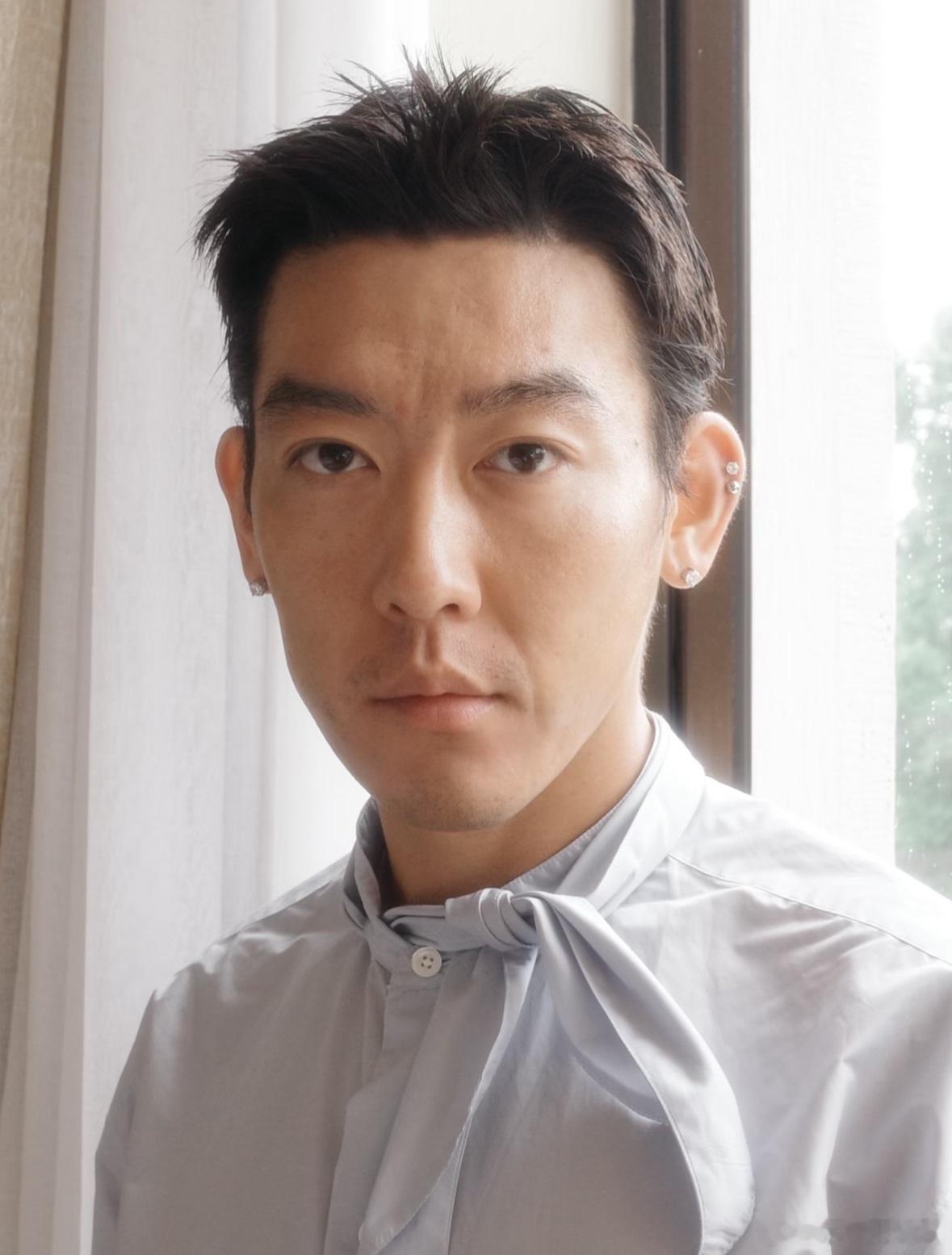 以为是ladygaga实际是尼格买提姜思达的抓马经历永远不会让人失望，这次被才艺