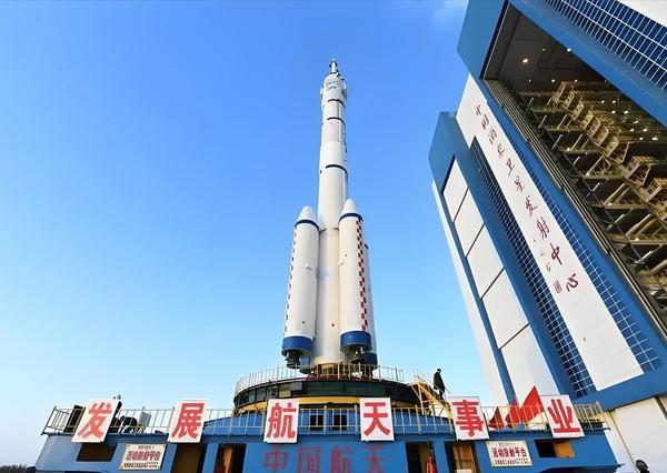 咱悄悄织了张"太空天网"，中国这一手，连美国都坐不住了！


你有没有想过，哪天