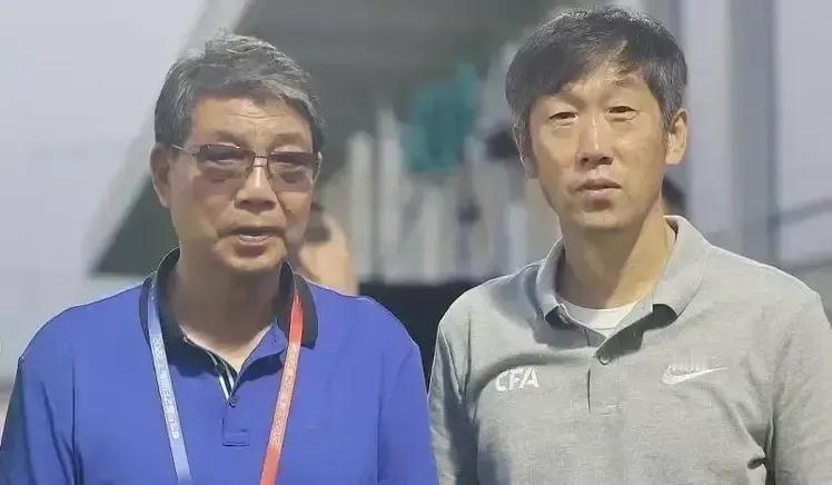 中国足球青训在未来10年才能看到效果如何？让所有球迷和观众憧憬对未来的期待

#